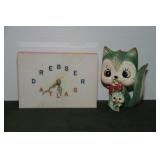 "DRESSER ATLAS" CLOCK AND 2 CERAMIC KITTIES "DRESSER ATLAS" CLOCK AND 2 CERAMIC KITTIES