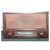 VINTAGE TABLE TOP WESTINGHOUSE RADIP VINTAGE TABLE TOP WESTINGHOUSE RADIP
