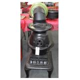 ATLANTA STOVE WORKS NO. 60 CAST IRON POT BELLY ATLANTA STOVE WORKS NO. 60 CAST IRON POT BELLY