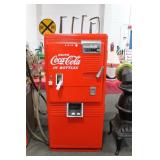 VINTAGE WESTINGHOUSE 10¢ COKE MACHINE - VINTAGE WESTINGHOUSE 10¢ COKE MACHINE -