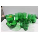 FOREST GREEN "ROLLY POLLY" GLASSES AND 2 BOWLS -