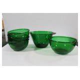 5 FOREST GREEN BOWLS