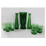 GROUPING: GREEN GLASSWARE - VASES AND JUICE GROUPING: GREEN GLASSWARE - VASES AND JUICE