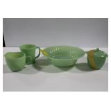 GROUPING: 4 PCS. OF JADITE GLASSWARE