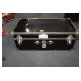 STORAGE FOOT LOCKER/TRUNK STORAGE FOOT LOCKER/TRUNK