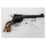HERITAGE REVOLVER IN ORIGINAL BOX HERITAGE REVOLVER IN ORIGINAL BOX