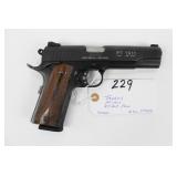 TAURUS PISTOL 4 MAGAZINES IN A CHARLES DALY HARD TAURUS PISTOL 4 MAGAZINES IN A CHARLES DALY HARD