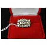 14K WHITE GOLD AND DIAMON RING - SIZE: 5 17