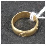 14K YELLOW GOLD BAND - SIZE: 8 - 6.8 GRAMS