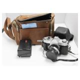 YASHICA TL-SUPER 35MM CAMERA WITH CASE AND TRIPOD YASHICA TL-SUPER 35MM CAMERA WITH CASE AND TRIPOD