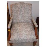 STRAIGHT LEG CHIPPENDALE CHAIR