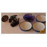 8PC ASSORTED HUMMING BIRDS AND GLASS ASH TRAYS