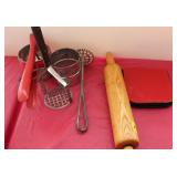 ROLLING PIN, SIFTER, JUICER