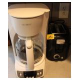 TOSTER OVEN AND COFFEE POT TOSTER OVEN AND COFFEE POT