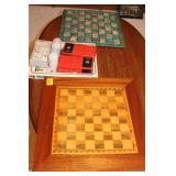 CHESS SET AND BOARD