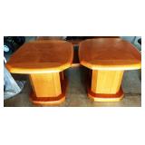 Pair of Oak Side Tables Pair of Oak Side Tables