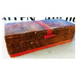 Wood Box with Bakelite Accennts Wood Box with Bakelite Accennts