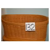 LOT CS 132 2002 LARGE BASKET LONAGBERGER 2 FT X 1