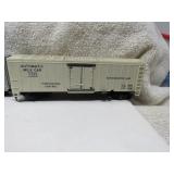 LOT KC 23 AUTOMATIC MILK CAR   HO