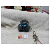 LOT KSN 10  COLLECTIBLE HIT CLIPS PLAYER BOOM BOX