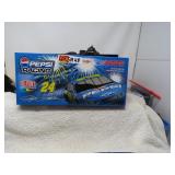 LOT SM 48 2005 DUPONT /PEPSI CAR RACEING #24