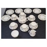 21 PIECES WEDGWOOD ASHFORD TEA SET