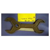 14" D A365 WRENCH