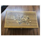 SWISS MUSIC BOX WITH INLAID BIRD LID