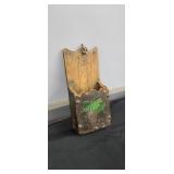 COUNTRY WOOD LETTER HOLDER