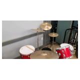 1967 RED CLASSIC LUDWIG DRUM SET