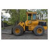JOHN DEERE 644AA LOADER WITH FORKS