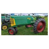 OLIVER ROW CROP 66 TRACTOR