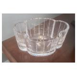 ORREFORS SC4572 CRYSTAL BOWL - 9" X 7"