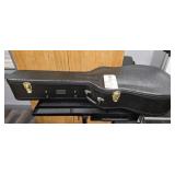YAMAHA GUITAR HARD CASE - LIKE NEW