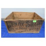 LENOX WOOD SOAP BOX - 19"