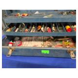 OLD PAL TACKLE BOX FULL OF LURES