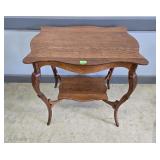 OAK PARLOR TABLE - 30"