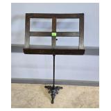 OAK ADJUSTABLE MUSIC STAND WITH CAST IRON BASE