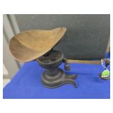 HOWE BRASS PAN SCALE