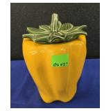 MCCOY 157 PEPPER COOKER JAR