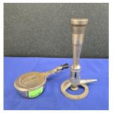 FISHER BUNSEN BURNER & ROCHESTER ALCOHOL LAMP