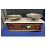 HENRY TROEMNER 5 LB APOTHECARY SCALE - 16"