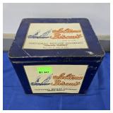 NATIONAL BISCUIT CO SALTINA BISCUITS 2 LB TIN
