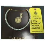 WHITE DECORATED LAURANA NECKLACE
