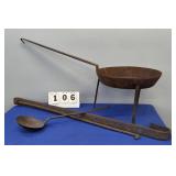 WROUGHT IRON LOT SPIDER SKILLET, FIREPLACE