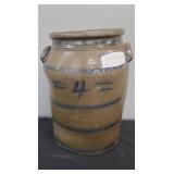 4 GALLON NV STRIPER CROCK