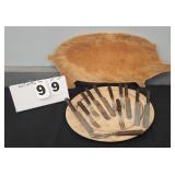 WOOD BOARD & UTENSIL LOT PIG CUTTING BOARD,