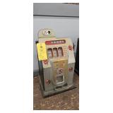 25 CENT SLOT MACHINE - W-55