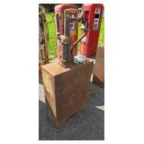 UNMARKED HIGHBOY OIL PUMP