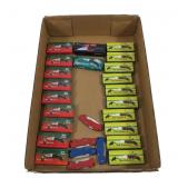 Lot, 26 small pocket knives: 21 with boxes, 5